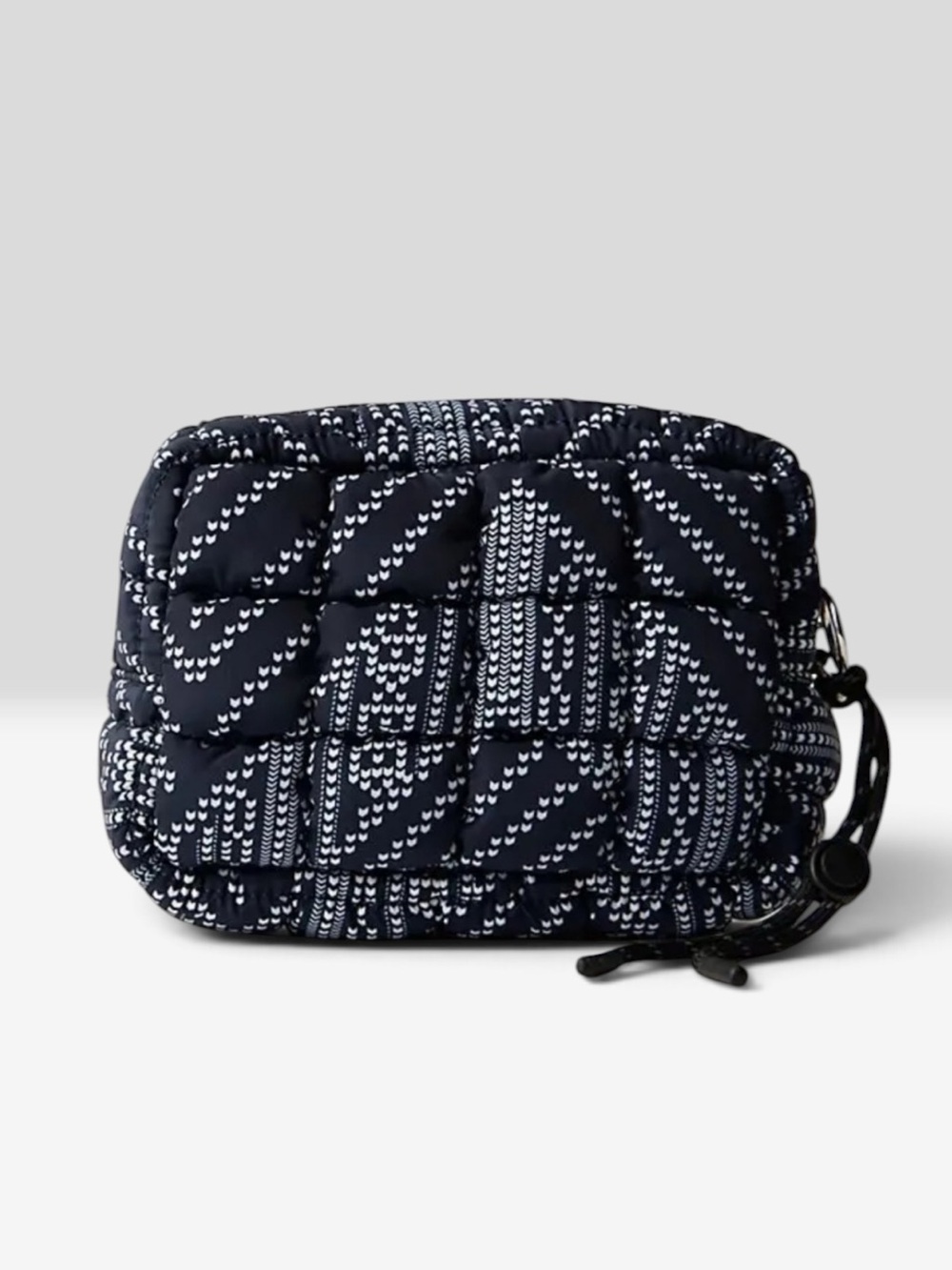 NWT FP Movement Printed Quilted Mini Case | chevron stitch/navy combo